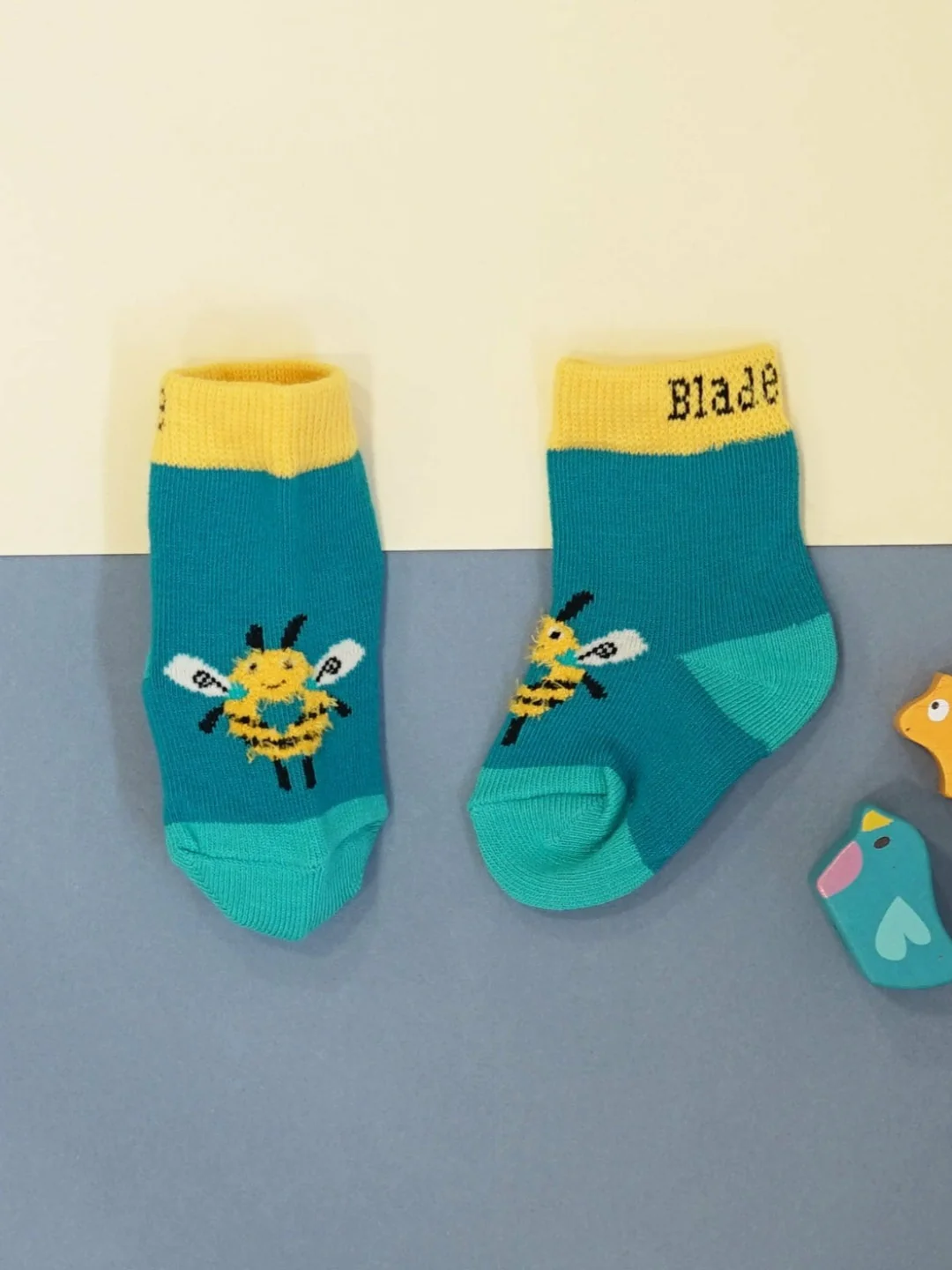 Buzzy Bee Sock