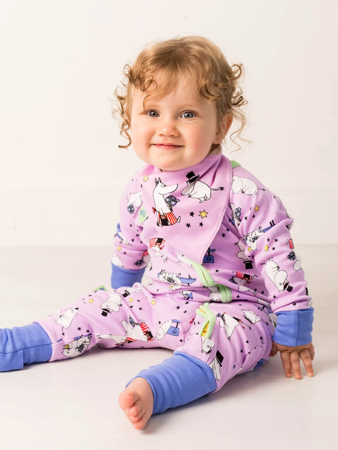 Moomin™ Organic Love Forever Light Lilac Bib - Image 3