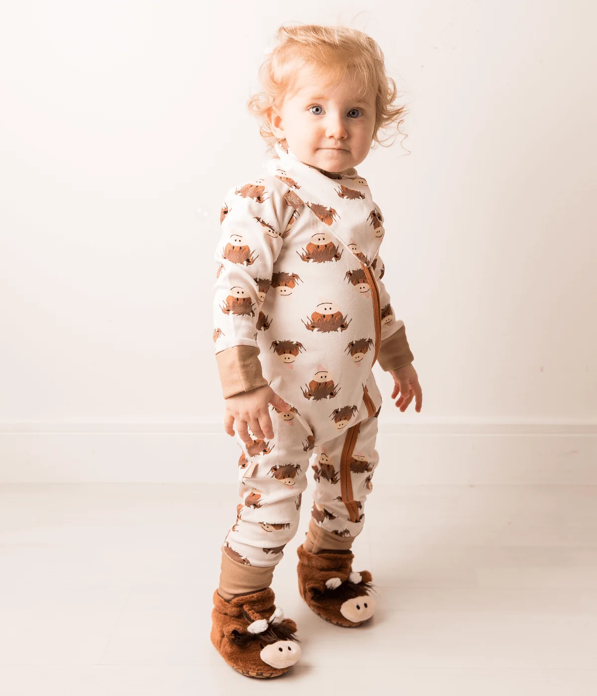 Neutral Highland Cow Romper Gifting Set - Image 5