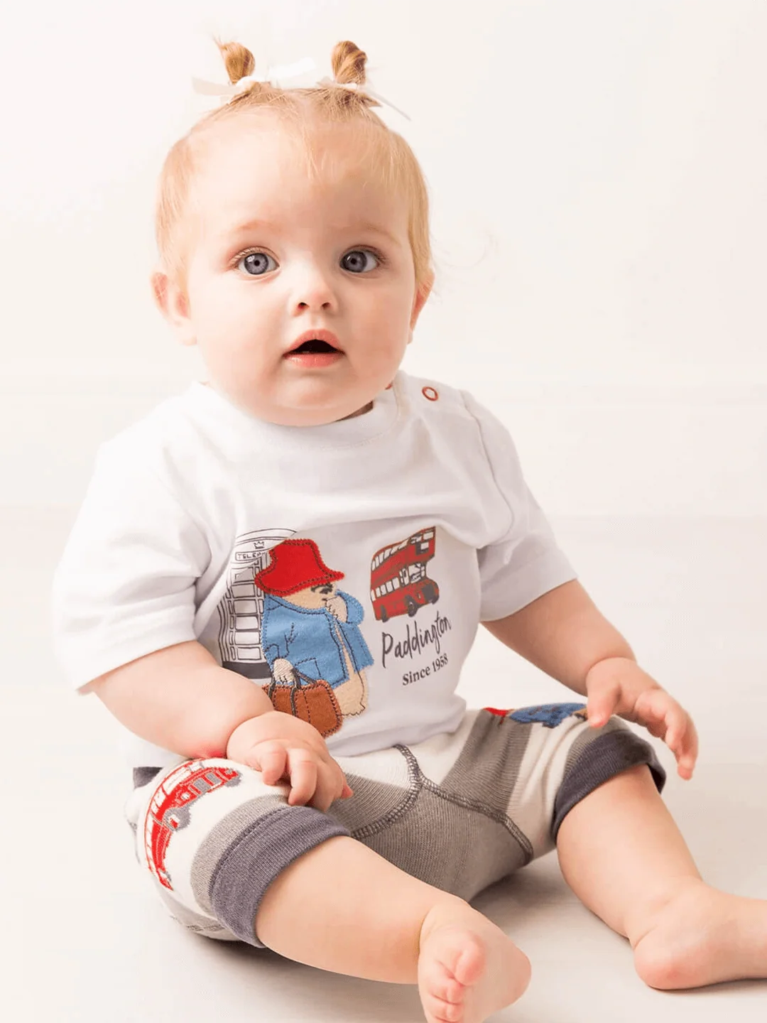 Paddington™ Loves to Travel Shorts - Image 4