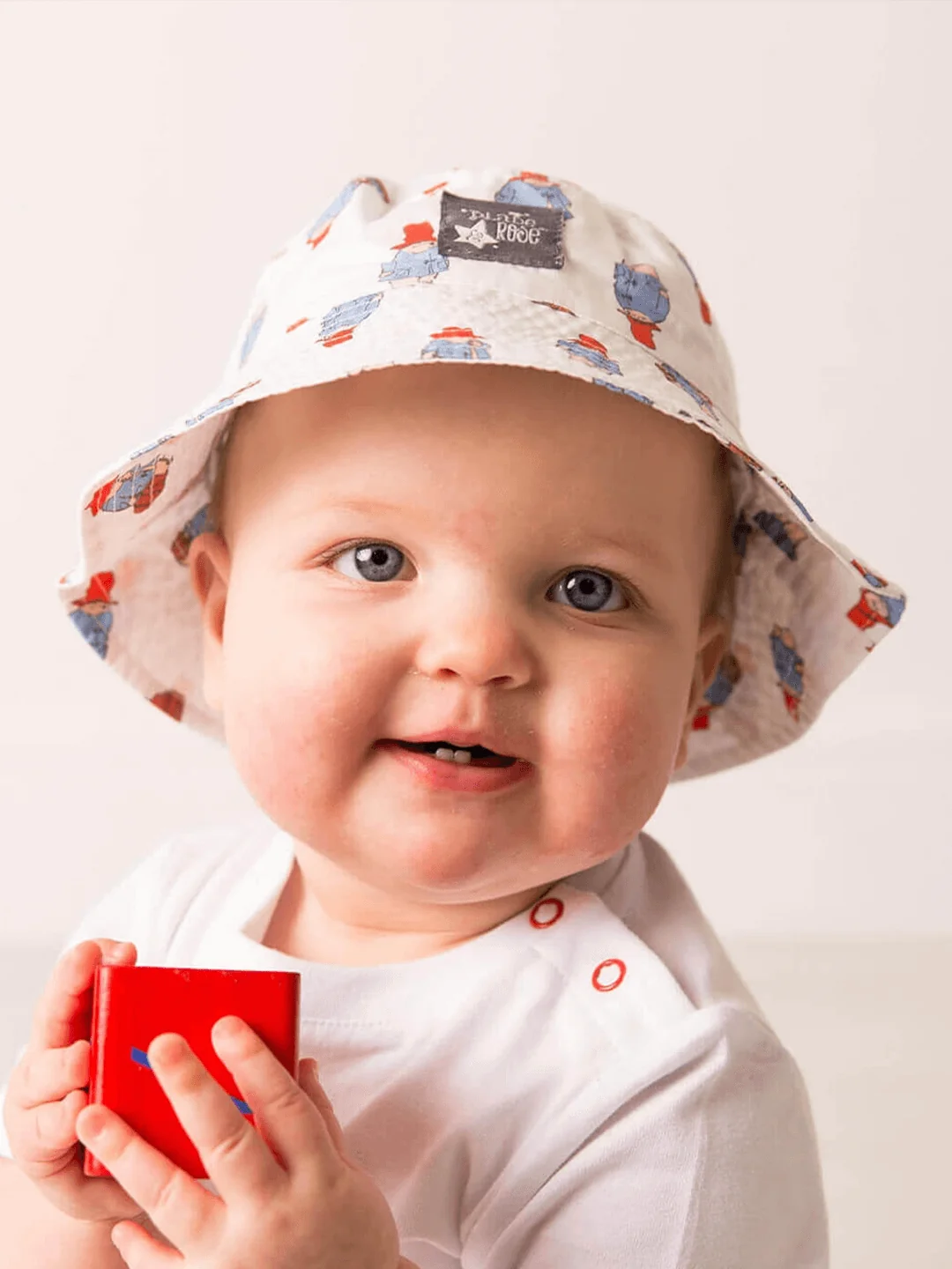 Paddington™ Loves to Travel Summer Gifting Set - Image 4