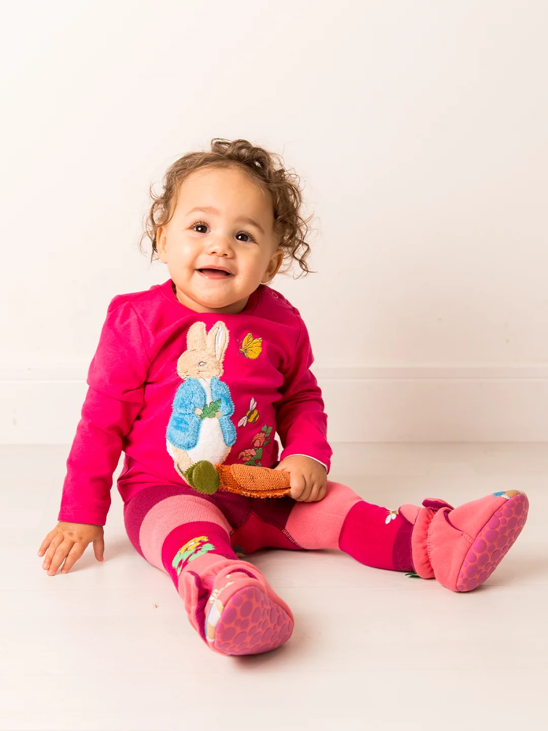 Peter Rabbit™ Autumn Leaf Booties - Image 3